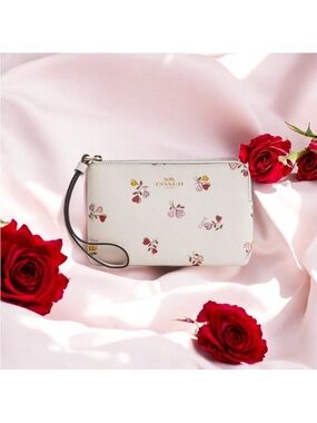 Coach Corner Zip Wristlet in Heart Pattern